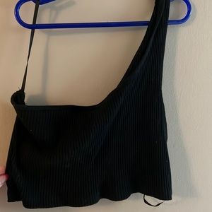 one shoulder black crop top